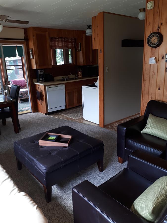 Chalkley'S Sandy Bay Cottage Resort Nipissing Beach Εξωτερικό φωτογραφία