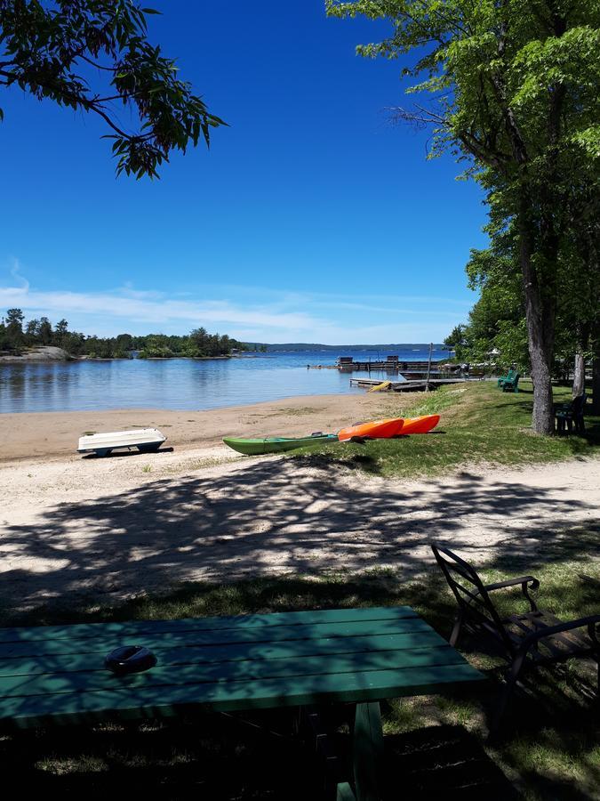 Chalkley'S Sandy Bay Cottage Resort Nipissing Beach Εξωτερικό φωτογραφία